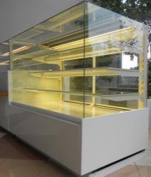 Витрина кондитерская Es system k Carina 04 1,0 б/бок,б/фронт.Панели,внут. Ral9003
